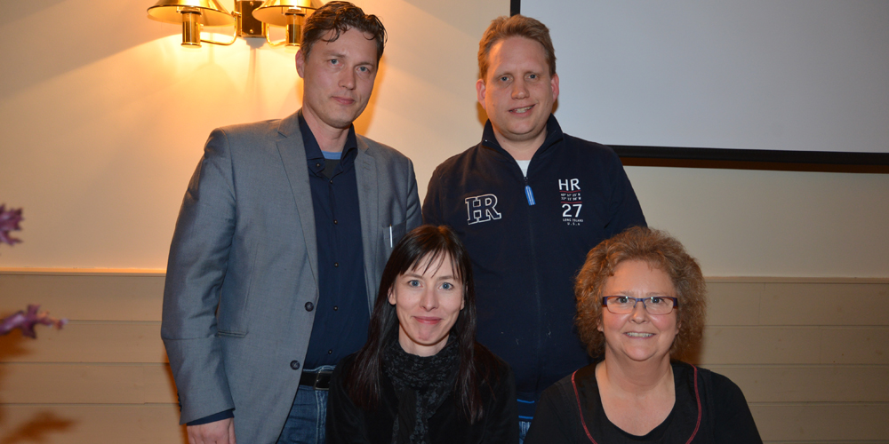 F.v. Arild kalkvik, Anita Kristensen, Jørgen Søderberg Jansen og Herdis Belsvik. Elisabeth Dahl var ikke til stede da bildet ble tatt. Foto: Sigurd Moe Hetland.